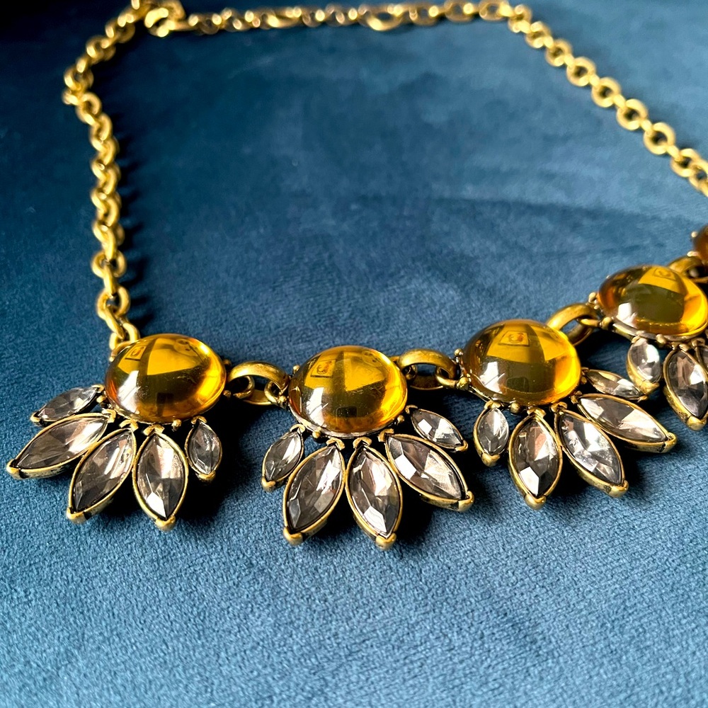 Banana Republic statement necklace
